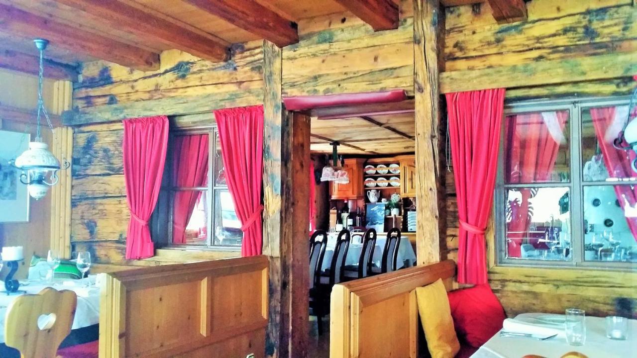 Gasthof Auerhahn Lech Extérieur photo